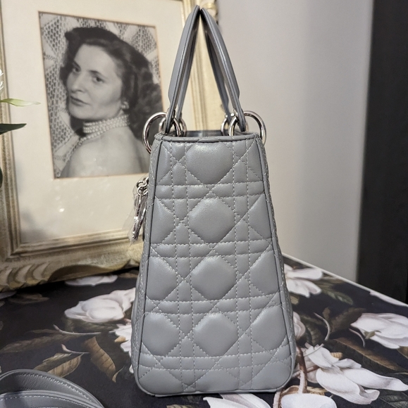 Christian Dior Medium Lady Dior - Picture 11 of 17